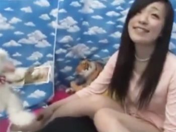 恥ずかしいケド素股でお金がもらえるなら‥→弟は別のこと考えてましたｗ素人お姉さん顔射ナンパ近親相姦のエロ動画