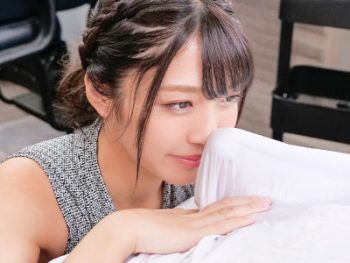 現実にあってくれ！可愛い美容師がヘアカットと一緒にチンポのお世話までしてくれる夢の美容院♡お姉さんフェラのアダルト動画