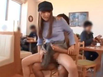 三上悠亜ちゃんがファミレスで即ハメされておこｗ巨乳美少女レイプ露出三上悠亜のポルノ動画