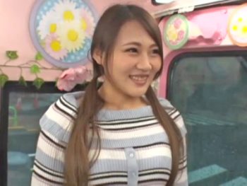 むっちり巨乳な名門大学の素人JDがMM便で赤面素股巨乳素人お姉さんの無料アダルト動画