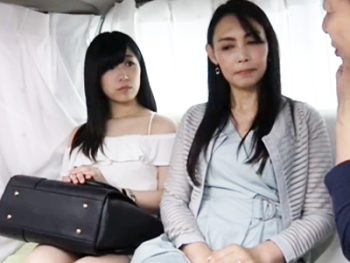 美形の母娘にエロインタビュー！からの3P寝取りでまとめて頂きましたｗ美少女人妻中出しナンパ3Pのエロ動画