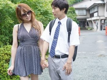 これで女教師!?ビッチ臭が半端ないギャル先生と温泉旅行に行ったらｗギャル女教師叶ユリアのアダルト動画