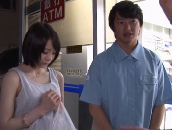 チンピラに絡まれているところを助けた上げた美少女→その中身は底なしの性欲モンスターだったｗ美少女3PのAV動画