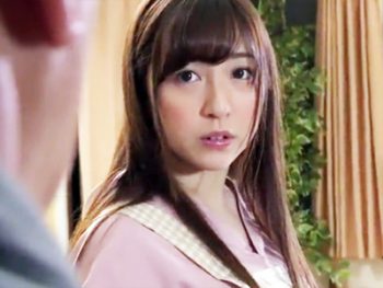 義父に迫られて断りきれず性処理玩具にされ中出しされる童顔若妻人妻中出しレイプ近親相姦のアダ...