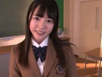 想像以上に密着する水着JKリフレの実態→がっつり本番ｗｗ巨乳素人女子校生美少女痴女フェラ盗撮マッサージのアダルト動画