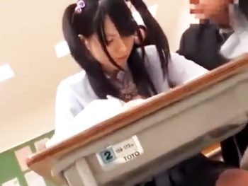 放課後居残り勉強してたら先生に中出しされた真面目な黒髪JK女子校生中出しのエロ動画