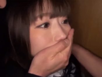 パイパンJKが押し入り輪姦レイプされてしまう女子校生美少女中出しレイプ乱交のアダルト無料動...