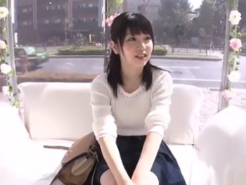 可愛すぎJDを騙し襲撃ハメ→靴だけ履いたままのSEXがクソエロイｗ素人美少女ハメ撮りナンパレイプのアダルト動画