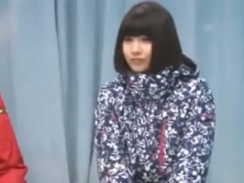 素人娘がお金に絆されて友人とマッサ体験→ハメ展開に満更でもなく絶頂素人美少女マッサージのアダルト動画