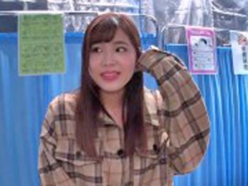 ナンパされた美少女がMM号でイタズラされて即パコ素人美少女ナンパのアダルト動画