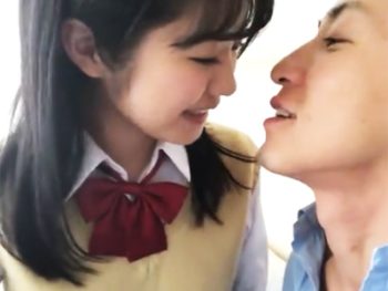 クッソ可愛いJK彼女とのハメ撮りを流出させた有能ｗ素人美少女痴女ハメ撮りの無料AV動画