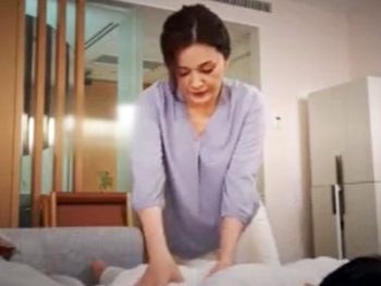 施術中に発情した客が美人な人妻マッサージ師をレイプする一部始終巨乳人妻中出し盗撮マッサージのアダルト動画