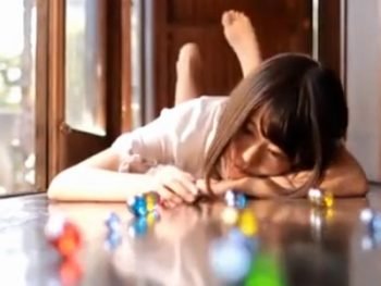 ガチ童顔女子がAVデビュー！ケツ穴ヒク突かせてガチイキ美少女の無料エロ動画