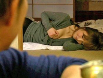 親友の彼女や彼女の妹など背徳感あふれるSEXを好む男巨乳美少女お姉さんのアダルトエロ動画