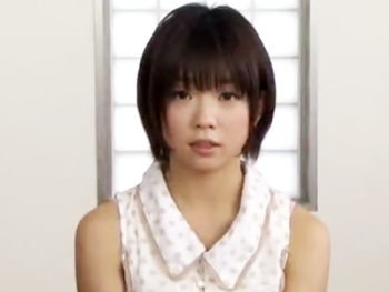 まだまだウブな巨乳娘がAVデビュー！巨乳美少女痴女顔射のアダルト動画