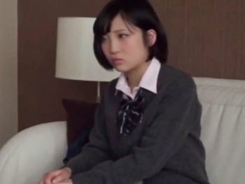 騙されて強引に犯され中出しされてしまう童顔JK女子校生美少女中出し広瀬うみのアダルト動画