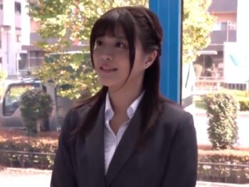 就活生を騙してMM号に拉致！上手く言いくるめて中出しキメちゃいましたｗ素人お姉さん中出しフェラのAV無料動画