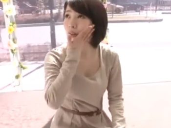 素人妻をナンパ→マッサージと騙して寝取りレイプ！素人人妻ナンパレイプマッサージのアダルトエロ動画