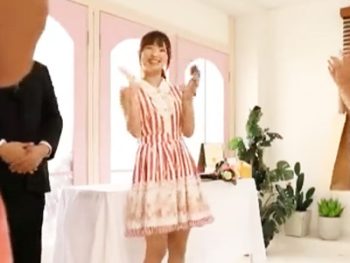 ファンは大事！売り出し中のアイドルがキモオタ棒をツンデレご奉仕美少女フェラ手コキのアダルト無料動画