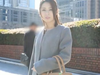 旦那の短小チンポに飽き飽きした素人妻が禁断浮気パコにドハマリ人妻お姉さん巨乳のエッチな動画