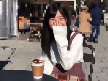 ガチで可愛い素人がイケメンに照れながらイチャコラハメ撮り素人美少女ハメ撮りのアダルト動画