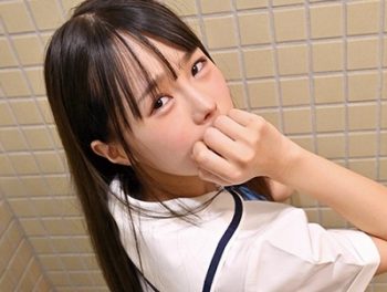 神尻をフリフリして兄貴を誘惑してくる名器妹女子校生美少女妹近親相姦松本いちかのアダルト動画