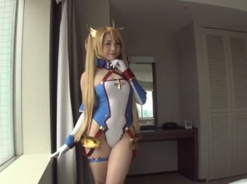 コスプレ史上歴代NO1の可愛さ！FG〇コスの19歳美少女が中出しトランスハメ撮り素人美少女ロリコスプレ中出しハメ撮りのアダルト動画