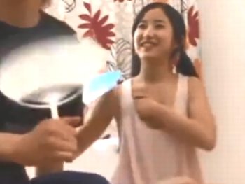 発情期な妹が草食系な兄を誘惑し近親相姦！美少女妹パイパン中出しのエッチ動画