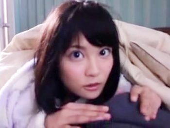 痴女妹・松岡ちなちゃんが朝勃ちんぽをねっとりフェラ！巨乳美少女妹痴女顔射フェラ松岡ちなのアダルト動画