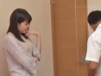 友達のお姉さんのブラでオナってたらバレてドSに騎乗位でぶっこ抜かれる男子校生巨乳お姉さん痴女のアダルトエロ動画