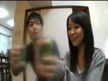 親友の激カワ彼女を口説いて寝取りハメ成功素人美少女ハメ撮りフェラのエロ動画