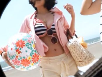 ビーチでゲットした水着美女をオイルマッサージでセクハラしまくり無断ハメ！巨乳素人お姉さん水着中出し盗撮マッサージのアダルト動画