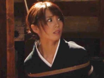 身代わりとして義父に捧げられた義娘が性的拷問され肉奴隷に‥巨乳美少女イラマチオレイプのアダルト動画