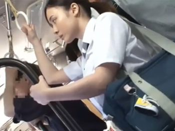 敏感巨乳の美少女JKが痴漢男に目を付けられ力で敵わず強制レイプ巨乳女子校生美少女レイプ痴漢のアダルト動画