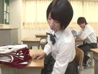 同級生に教室で迫られガッツリハメられるJKｗ女子校生美少女ぶっかけの無料エロ動画
