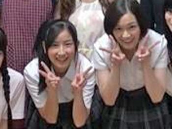 仲良く兄チンポをシェアする姉妹女子校生美少女近親相姦3Pのエロ動画