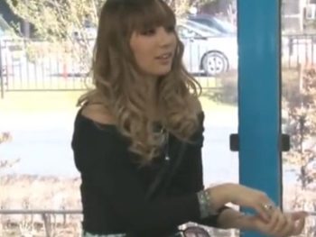 ギャルな素人ナンパ→マッサージと称して顔射パコｗ素人お姉さんギャル顔射ナンパマッサージの無料AV動画