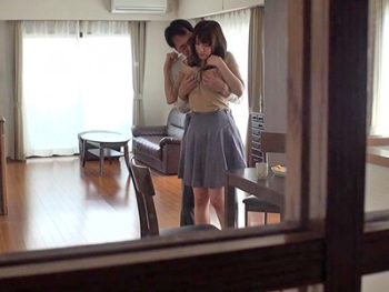 母のSEXを見て女に目覚めた息子を性教育人妻近親相姦飯岡かなこのアダルトエロ動画