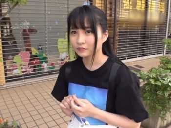 草食系男子のお悩み相談で中出しまでしちゃった美少女素人美少女中出しのアダルト動画