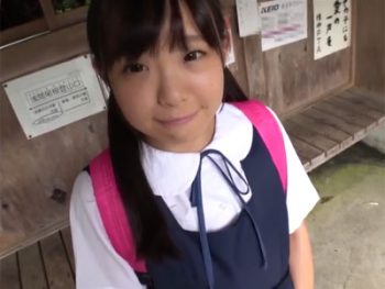 田舎町で育った純粋無垢な美少女に性教育プレイ→ザーメン口内射精美少女フェラのアダルト動画