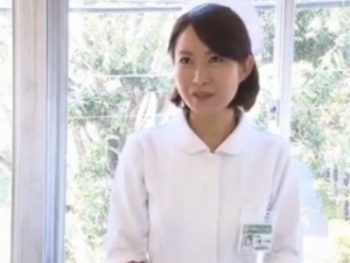 熟れ始めの看護婦が性欲の溜まりきった患者の中出しザーメンを膣中に受け入れｗ人妻看護婦中出しのエロ動画