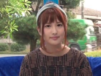 綾瀬はるかみたいな美少女をナンパして巨根が悩みの男性をあてがった結果素人お姉さんナンパの無料セックス動画