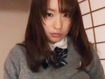 嫌がるJKを押さえ込み着衣のまま無惨に犯す鬼畜な顔射レイプ！女子校生美少女顔射ハメ撮りレイプのアダルト動画
