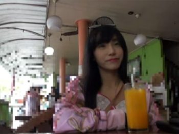 スタイル抜群なアジアン美女をカメラで撮影しながら濃厚ハメ巨乳美少女お姉さんハメ撮りのアダルト動画