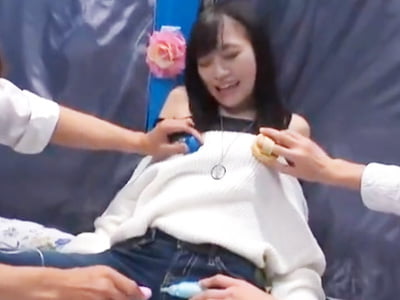 イキ我慢中にガッツリ挿入→顔射コンボ食らっちゃった素人娘素人お姉さん顔射レイプのアダルトエロ動画