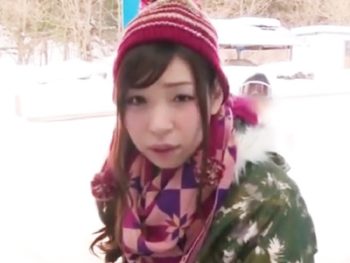 彼氏大好きな純粋な彼女を彼氏から引きはがして寝取り中出し素人美少女中出しナンパマッサージのエロ動画