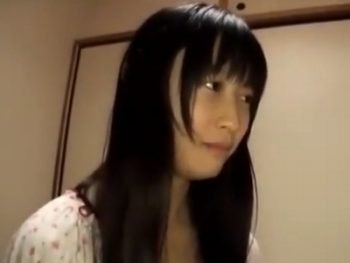 鬼畜親父の性奴隷にされる黒髪童顔な愛娘美少女ハメ撮り近親相姦のエロ動画