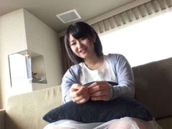 コスプレが趣味な童顔美少女がレムコスに着替えてハメ撮りパコ美少女コスプレの無料アダルト動画