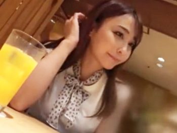 OLの若妻を仕事終わりにナンパしてNTRハメ撮りで托卵日マンコに種付けｗ人妻OL中出しハメ撮りナンパのアダルト動画