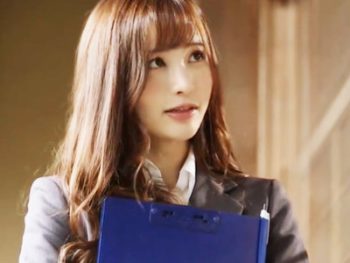 チンコをまだ見たことのない童顔女子が頑張ってフェラ素人フェラのセックス動画